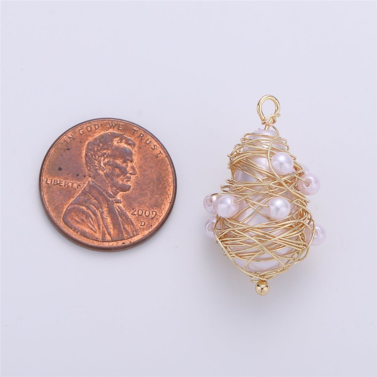 Faux Pearls in Hand Wired Ornament E-501 - DLUXCA