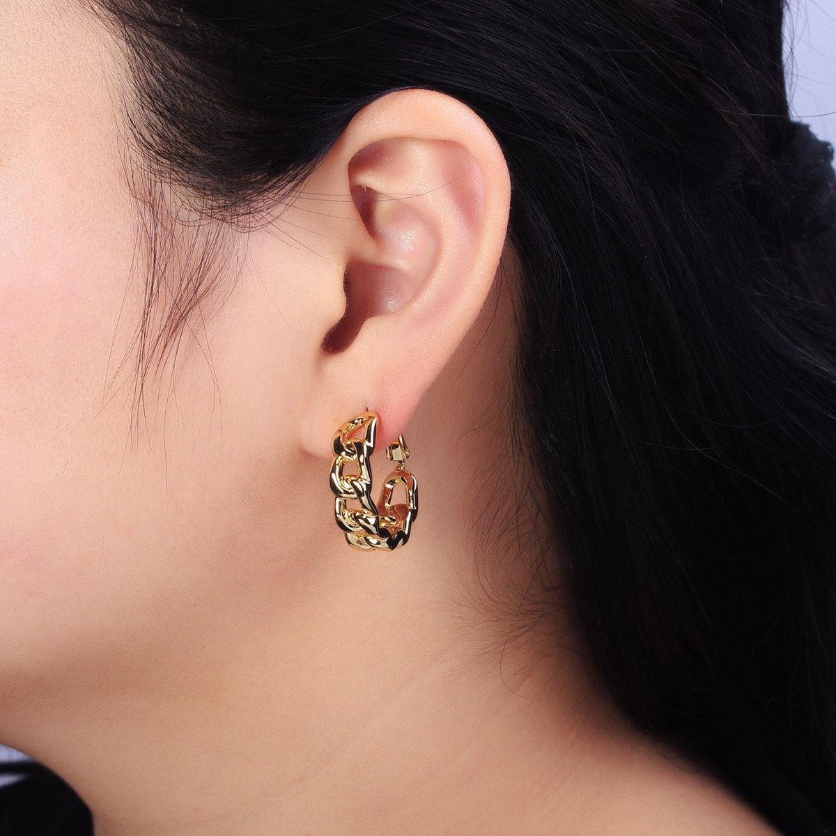 Gold 25mm Flat Curb Link Geometric Hoop Earrings | AB849 - DLUXCA