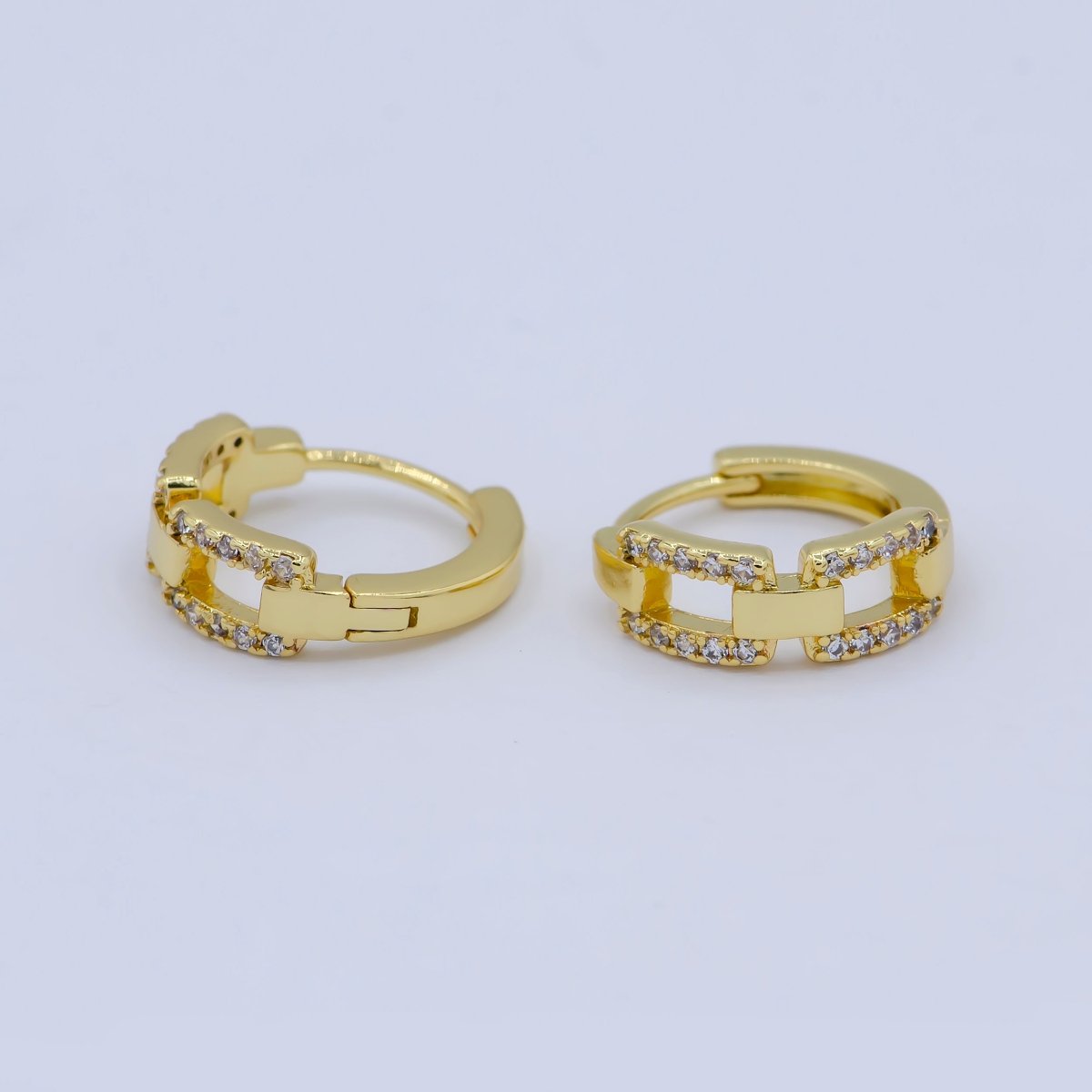 Gold Chain Huggie Hoop Earrings, Gold Chain Link Earrings Pave Chain Shape Hoop Earring T-398 V-130