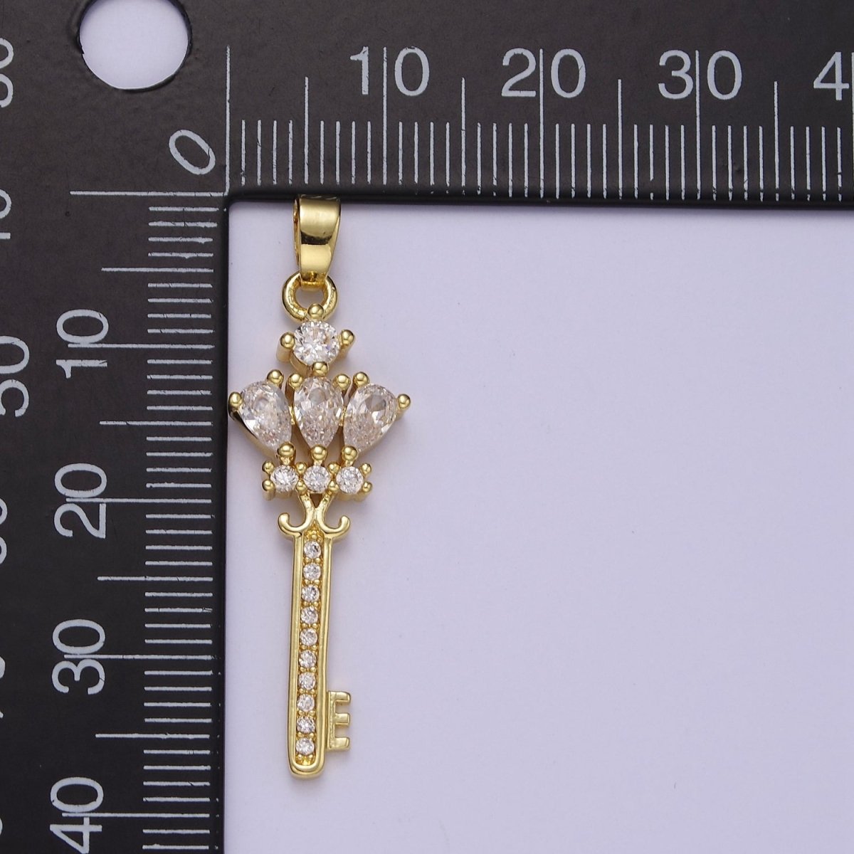 Gold Clear / Purple Crown Key Cubic Zirconia CZ Pendant, Micro Pave Gold Key Charm For Jewelry Necklace Making J-590 J-592