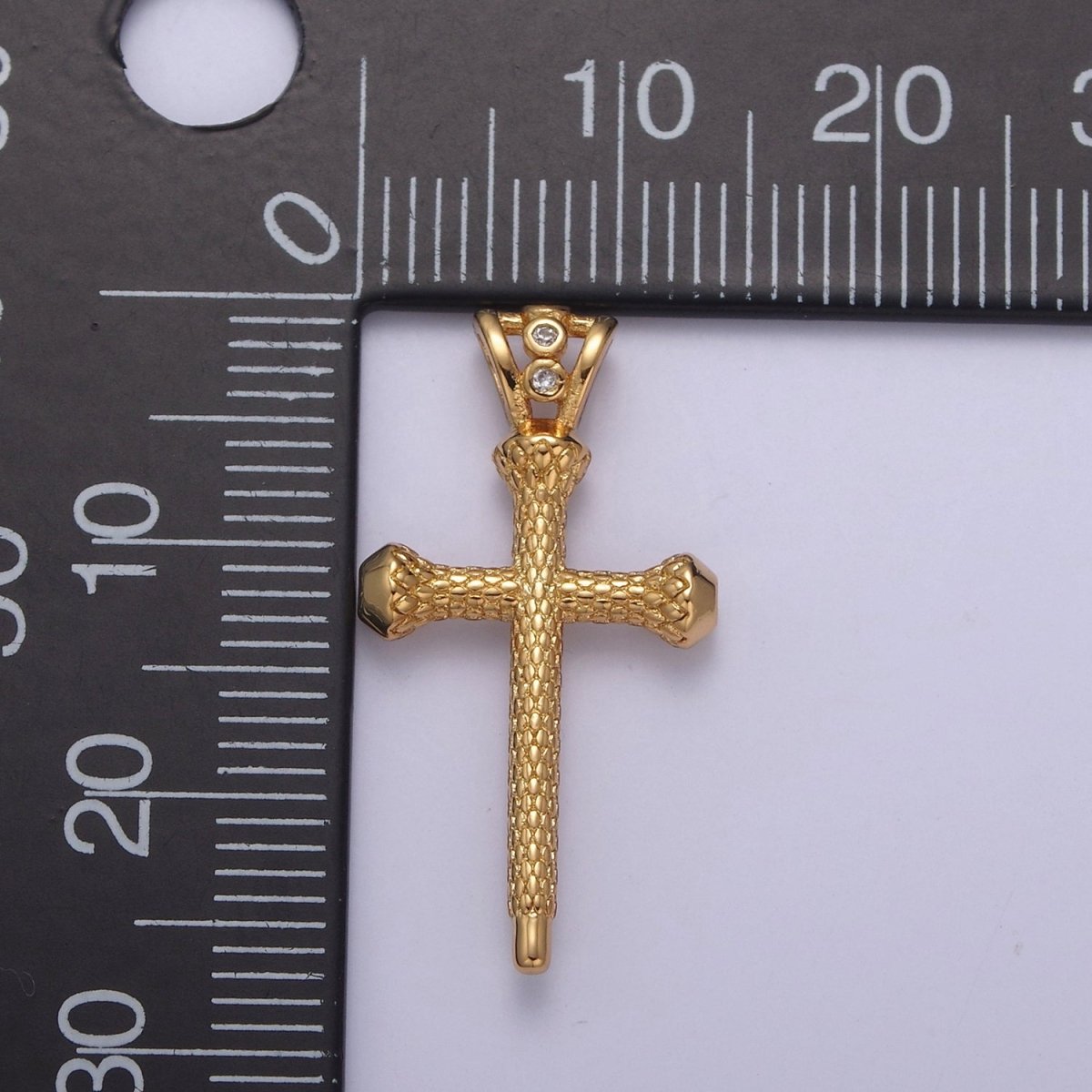 Gold Cross Pendant N-579 - DLUXCA