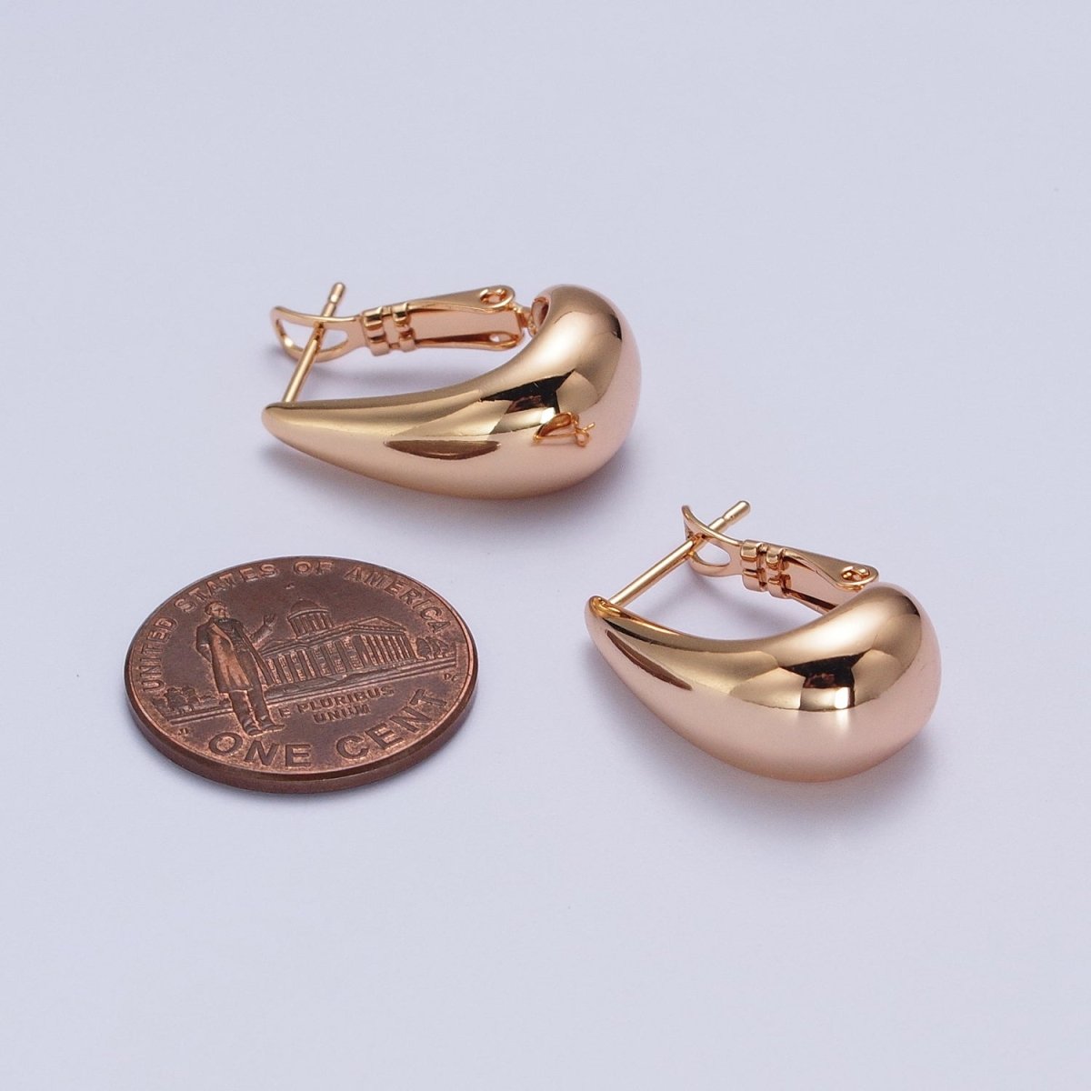 Gold Dome Oblong English Lock Latch Earrings | AB028 - DLUXCA