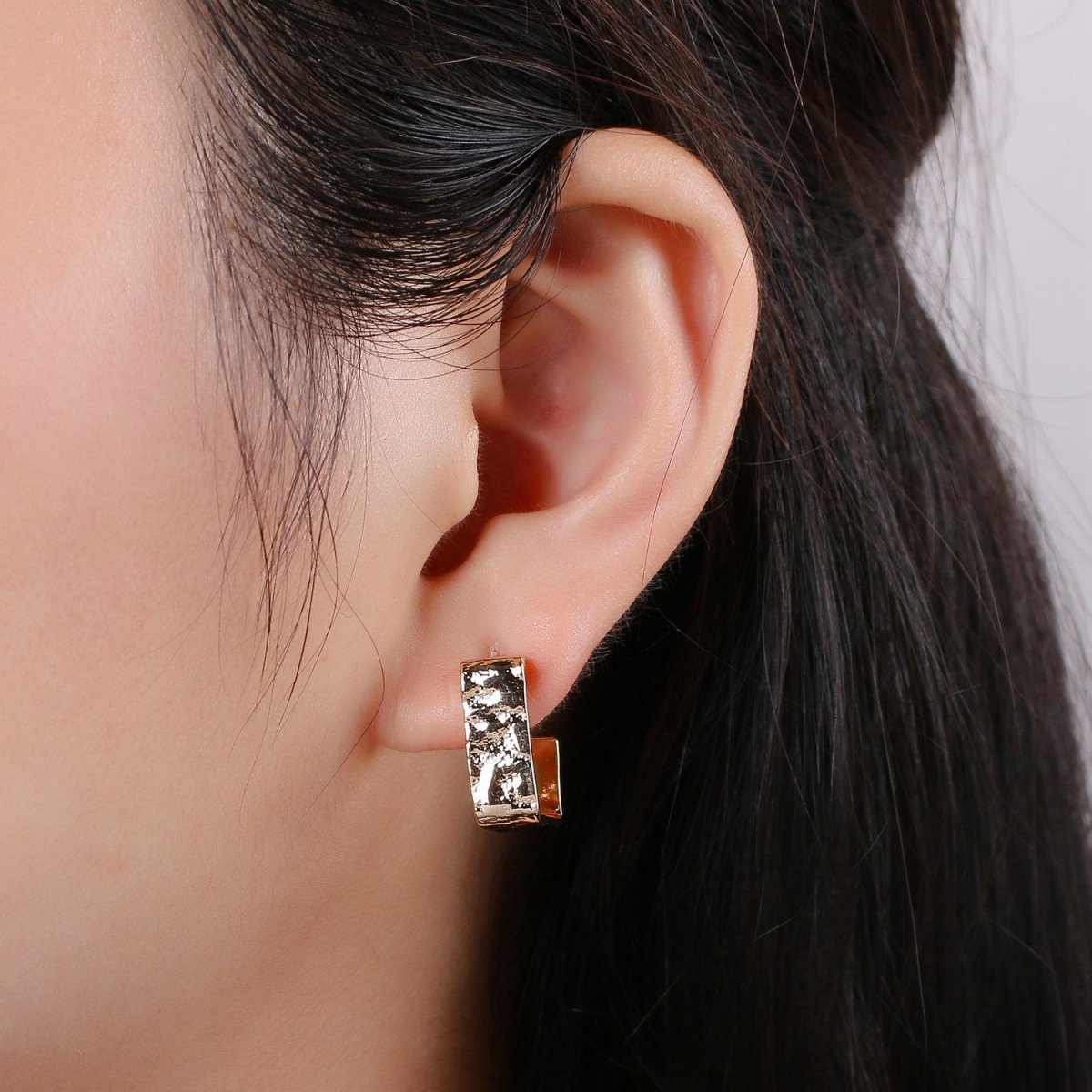 Gold earrings, Gold Square earrings, Hammered 14K gold filled simple everyday earrings Statement Minimalist Jewelry K-577 - DLUXCA