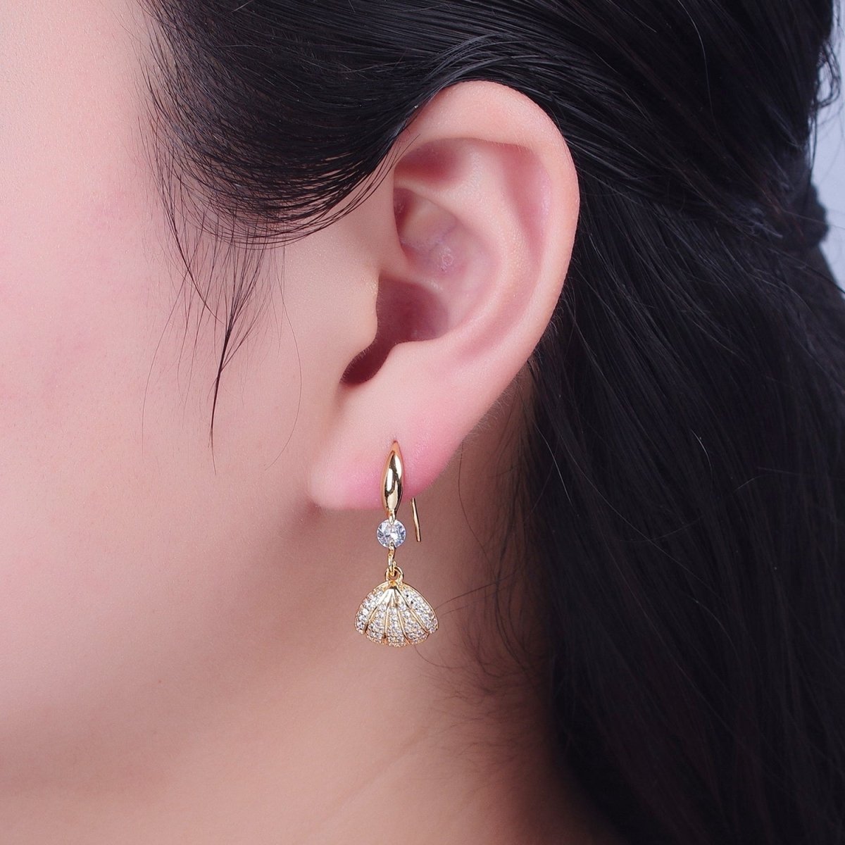 Gold Filled Clear Micro Pave Seashell Clam Charm Dangle Round Cubic Zirconia French Hook Earrings T-026
