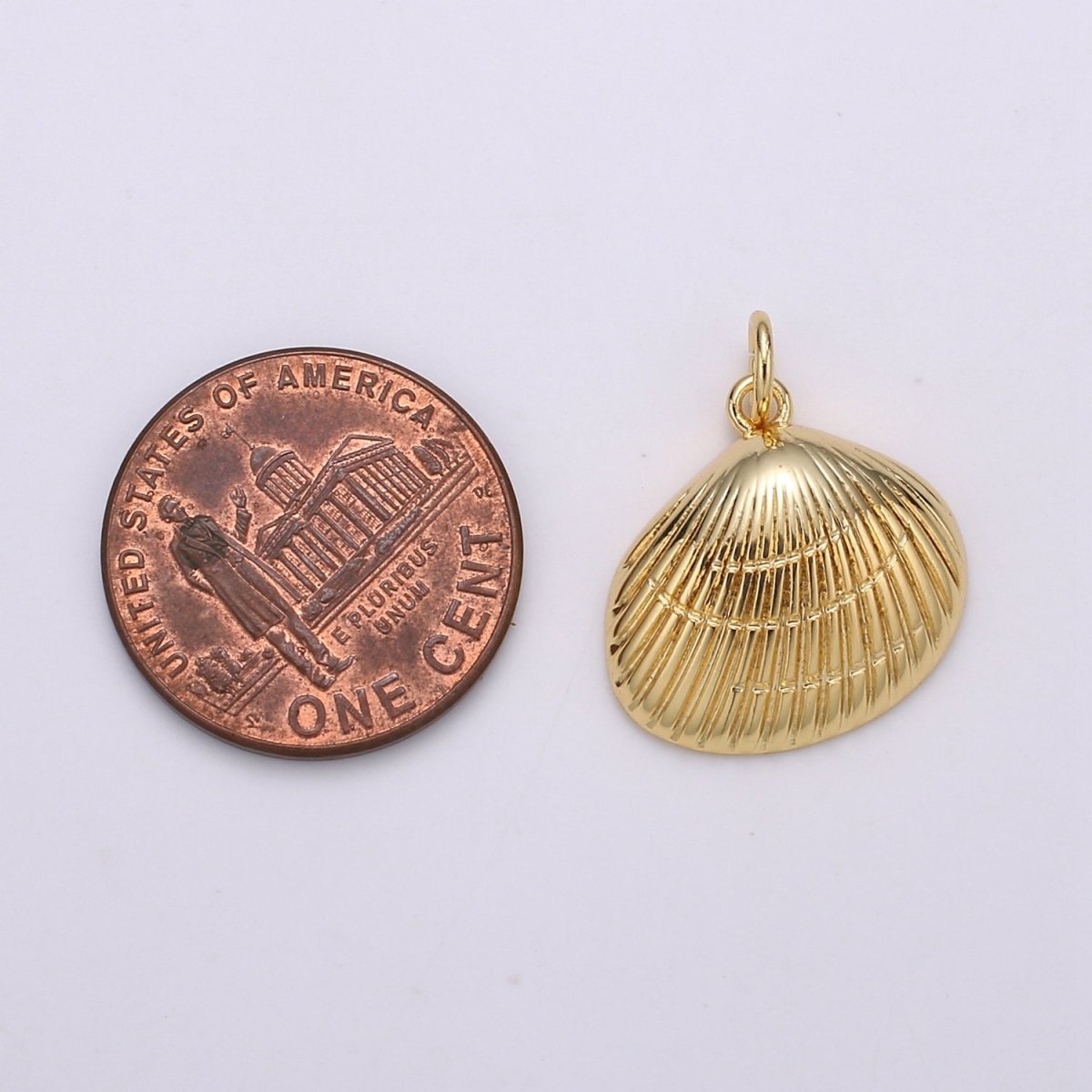 Gold Filled Shell Charm D-788 - DLUXCA