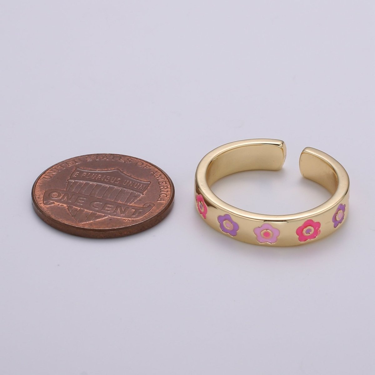 Gold Flower Ring, Floral Ring, Open Ring Adjustable Open Ring, Gold Stacking Ring Minimalist Heart Ring for Kids Teenager Friendship Ring R-488