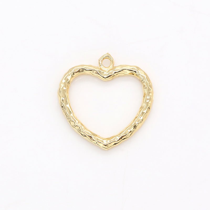 Gold Heart Hollow Charm Heart Love Geometric Charm Pendant GP-155