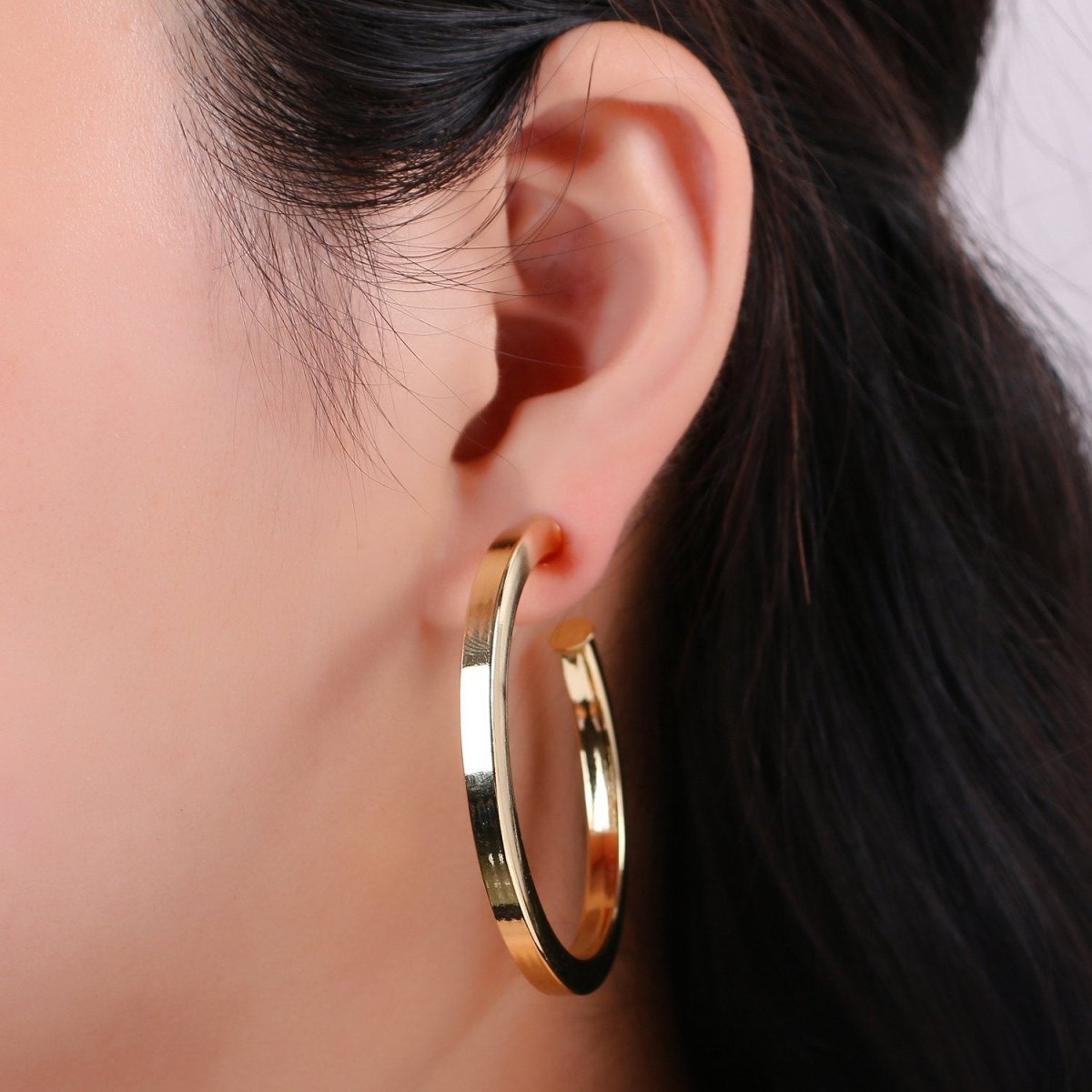 Gold hoop earrings, small hoop earring, thick and chunky 14k gold filled earrings, minimalist hoops / medium hoops gold / large open hoops