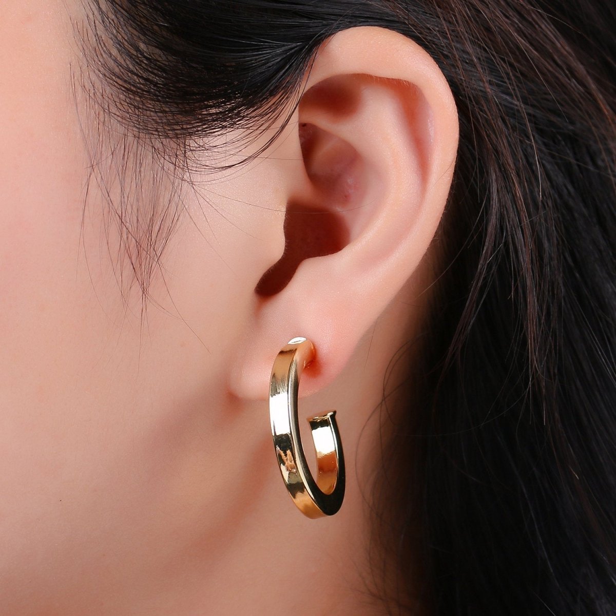 Gold hoop earrings, small hoop earring, thick and chunky 14k gold filled earrings, minimalist hoops / medium hoops gold / large open hoops