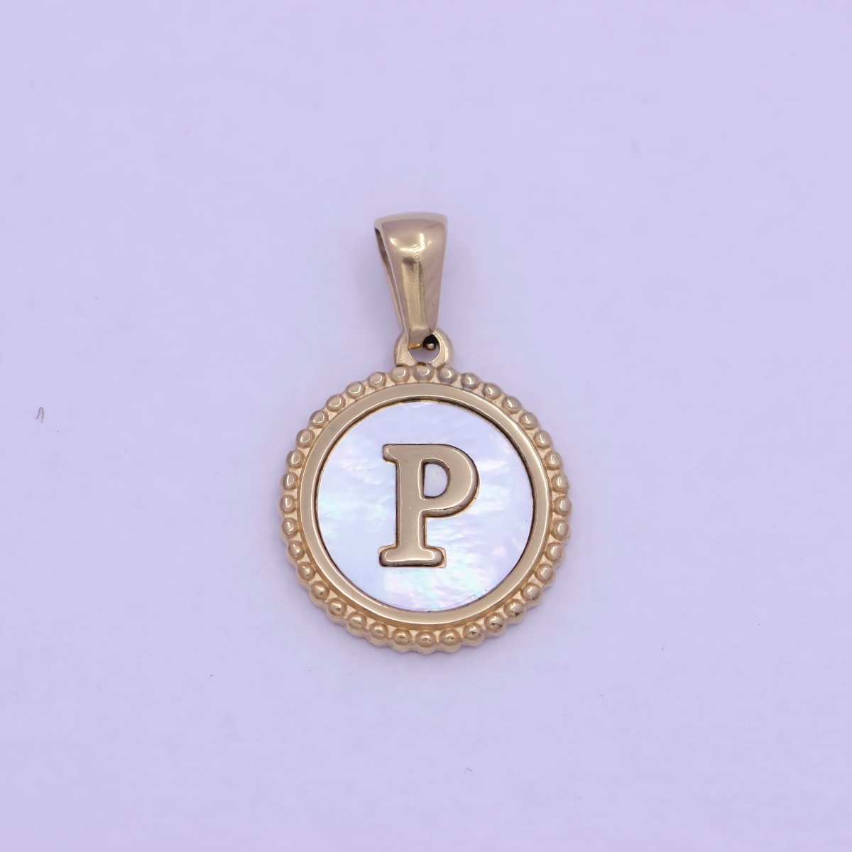 Gold Initial Letter Necklace Pendant Alphabet Charm Shell Pearl Letter Minimalist Jewelry Supply Coin Pendant for Necklace Bracelet A-888-A-900