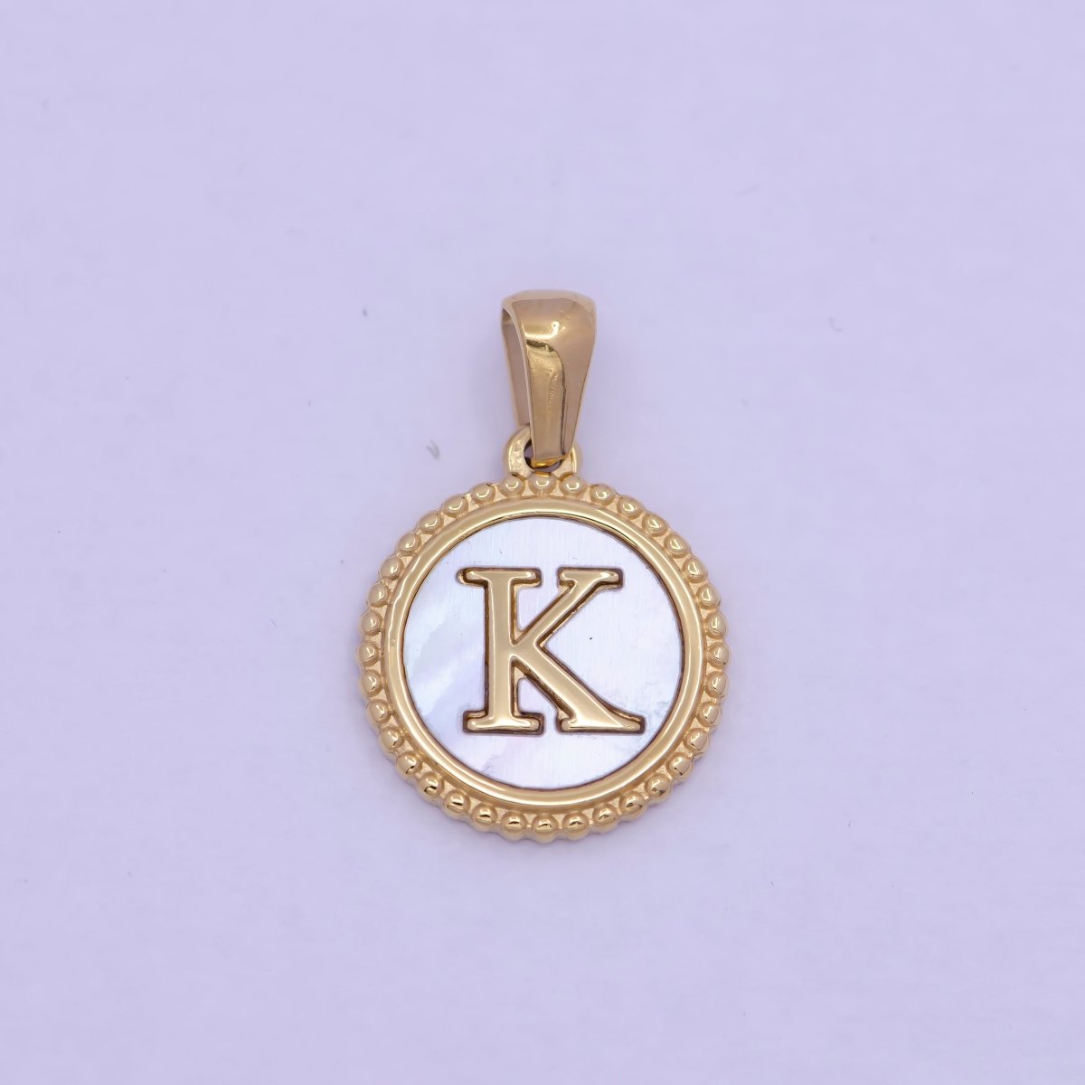 Gold Initial Letter Necklace Pendant Alphabet Charm Shell Pearl Letter Minimalist Jewelry Supply Coin Pendant for Necklace Bracelet A-888-A-900