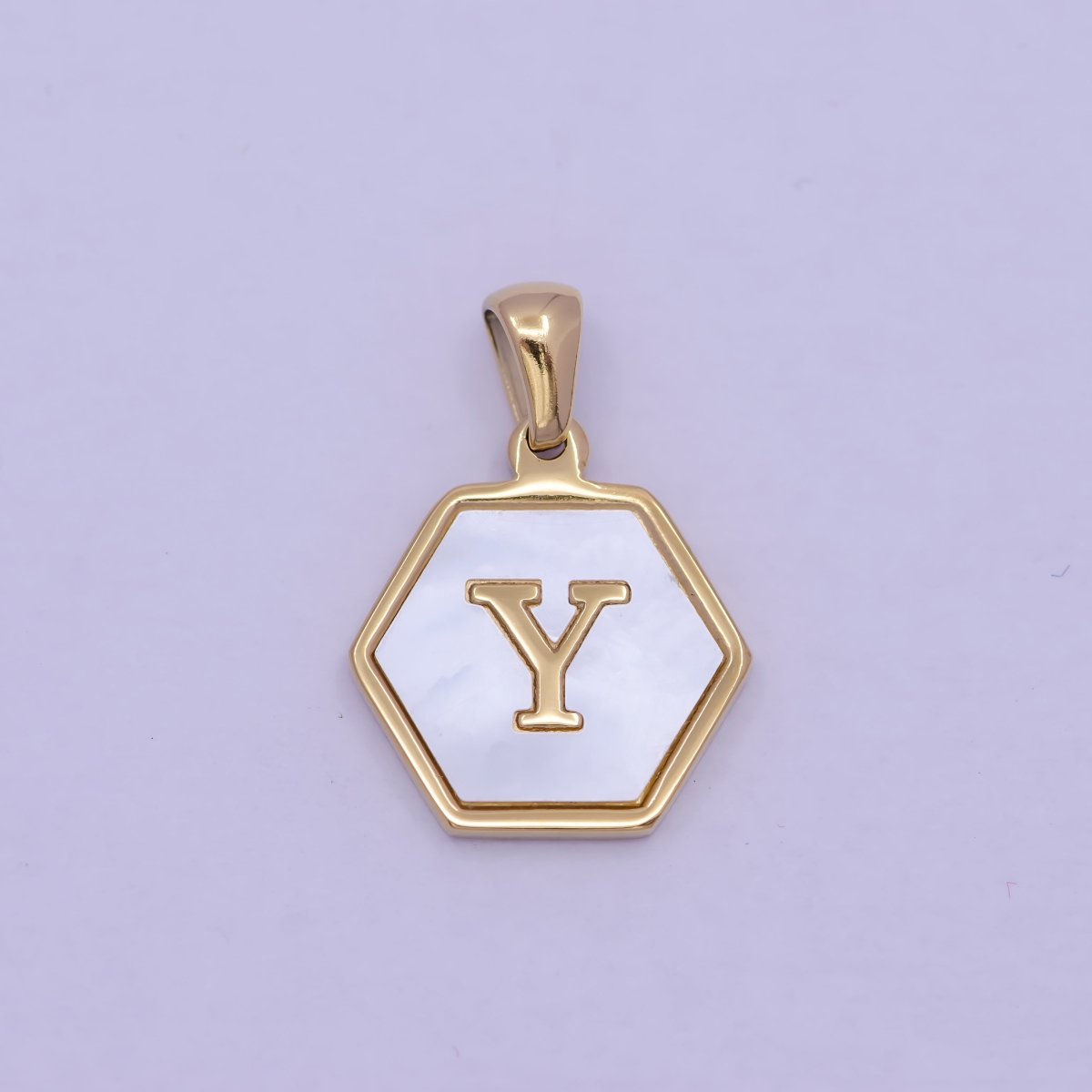 Gold Initial Letter Necklace Pendant Hexagon Alphabet Charm Mother of pearl Letter Minimalist Jewelry Shell Hexagon Pendant for Necklace Bracelet A-875-A-887