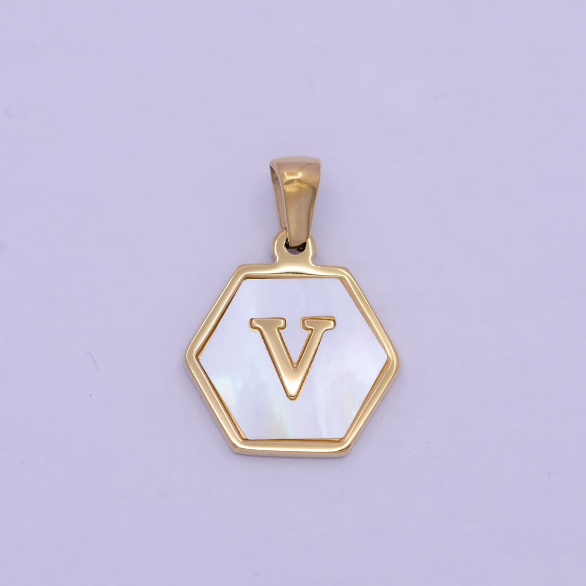 Gold Initial Letter Necklace Pendant Hexagon Alphabet Charm Mother of pearl Letter Minimalist Jewelry Shell Hexagon Pendant for Necklace Bracelet A-875-A-887