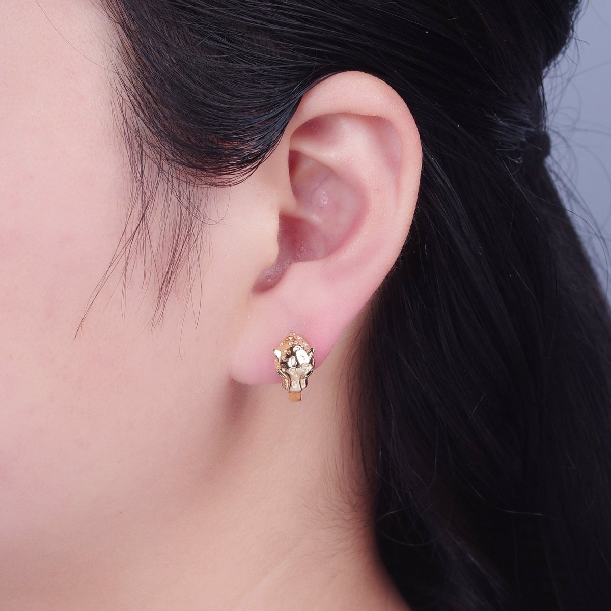 Gold Leopard Hoop Earring T-495 - DLUXCA