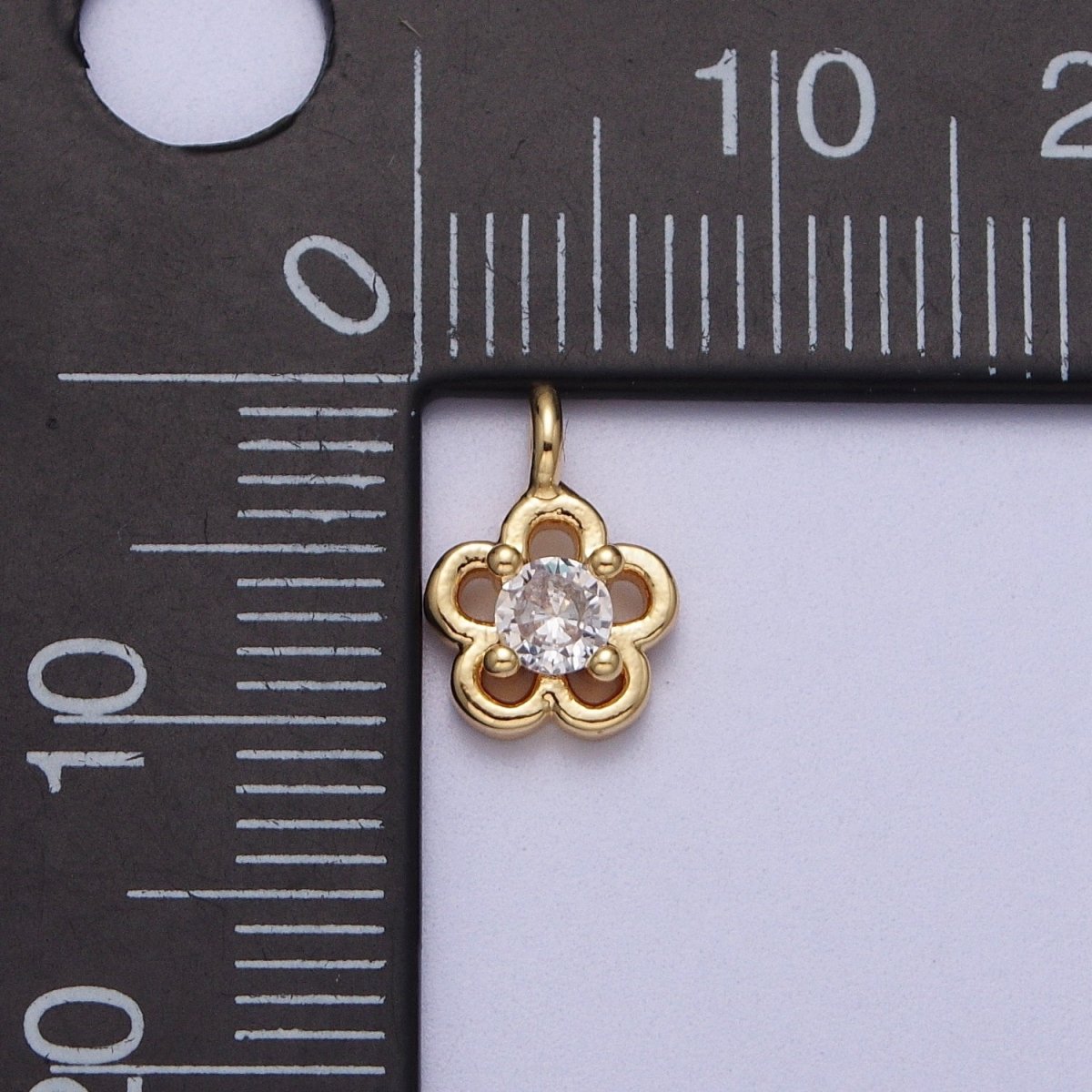 Gold Mini Round CZ Flower Daisy Nature 10mm Charm | C-478