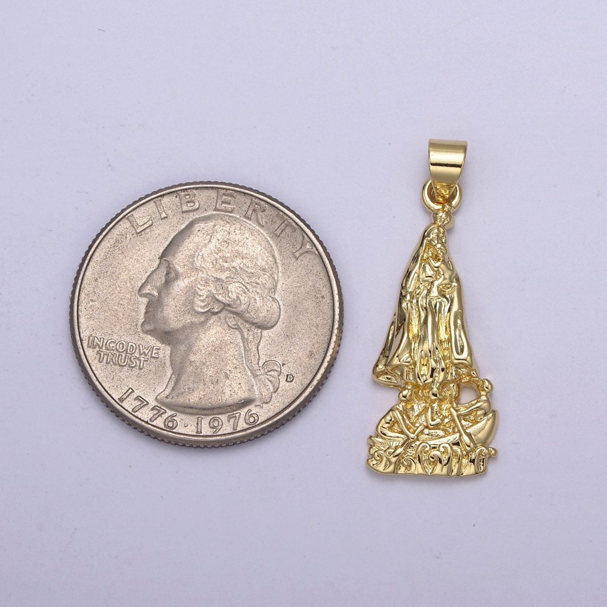 Gold Our Lady of Charity "Virgen de la Caridad del Cobre" catholic Religious Virgin Mary Pendant H-637 H-732