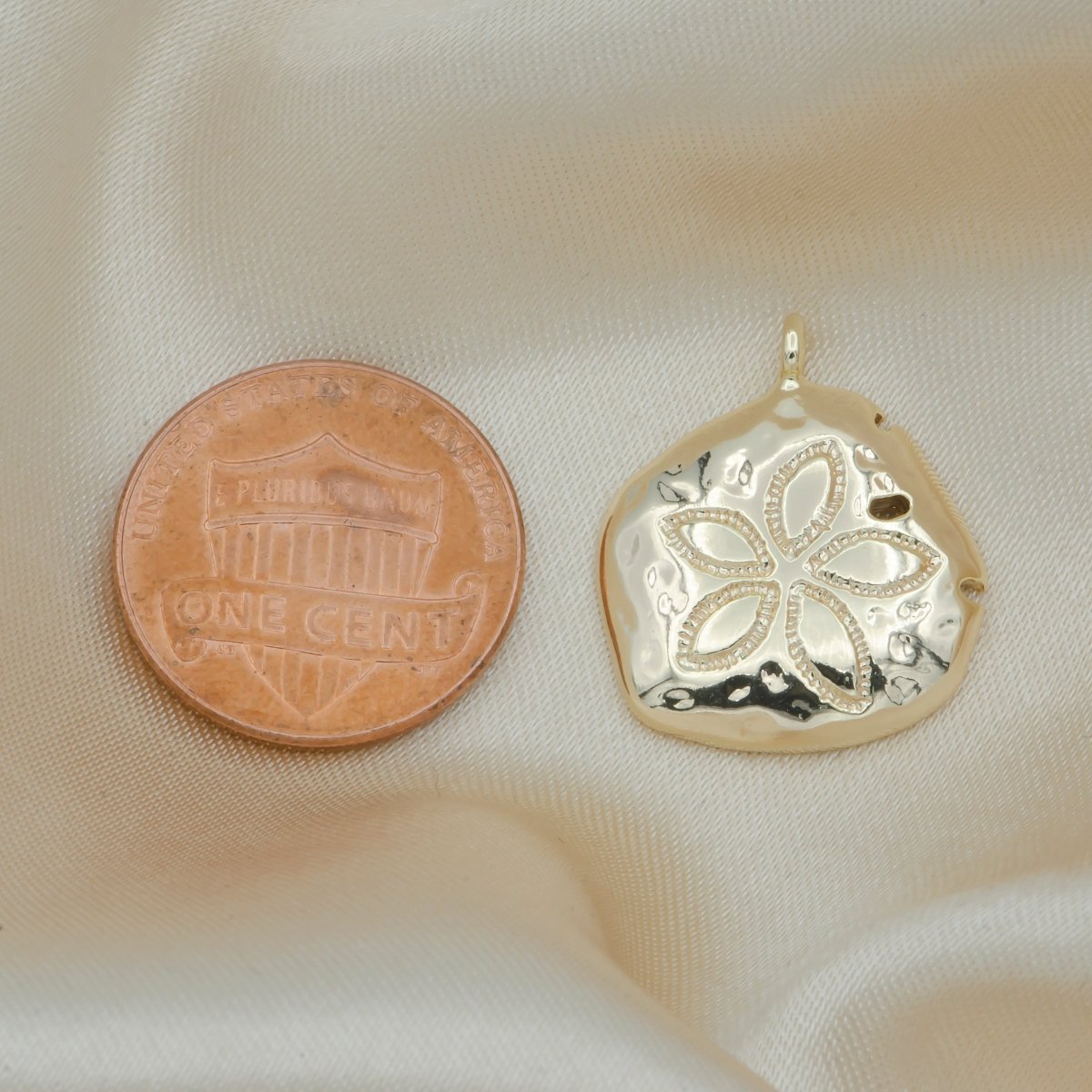 Gold Plated Daisy Flower Rustic Coin Charm, Plain Gold Ancient Medallion Charm Pendant GP-131 - DLUXCA