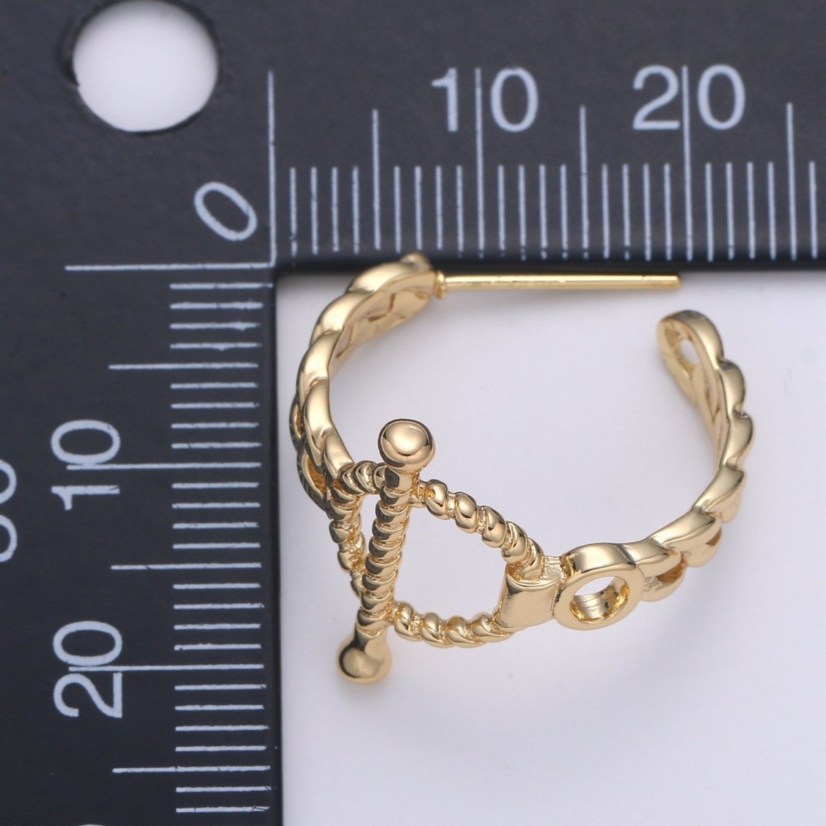 Gold Plated Link Chain Studs Earring Horseshoe, Plain Gold Earring Jewelry GP-898 - DLUXCA