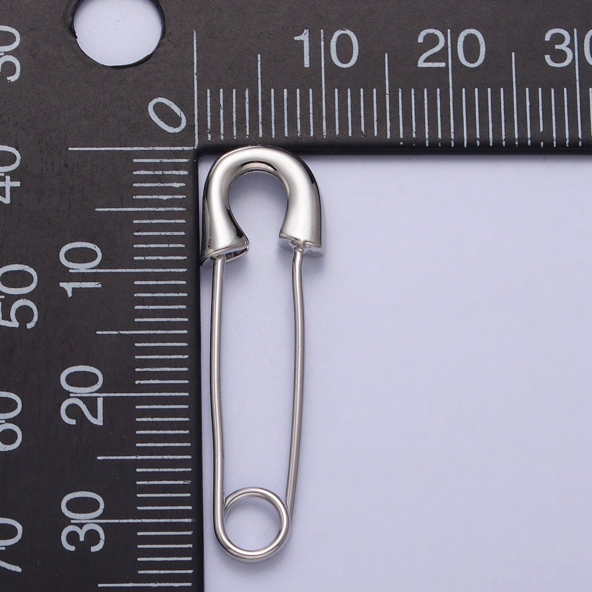 Gold Safety Pin Earrings Silver Safety Pin Earrings Modern Geometric Earrings Minimalist Look | AC115