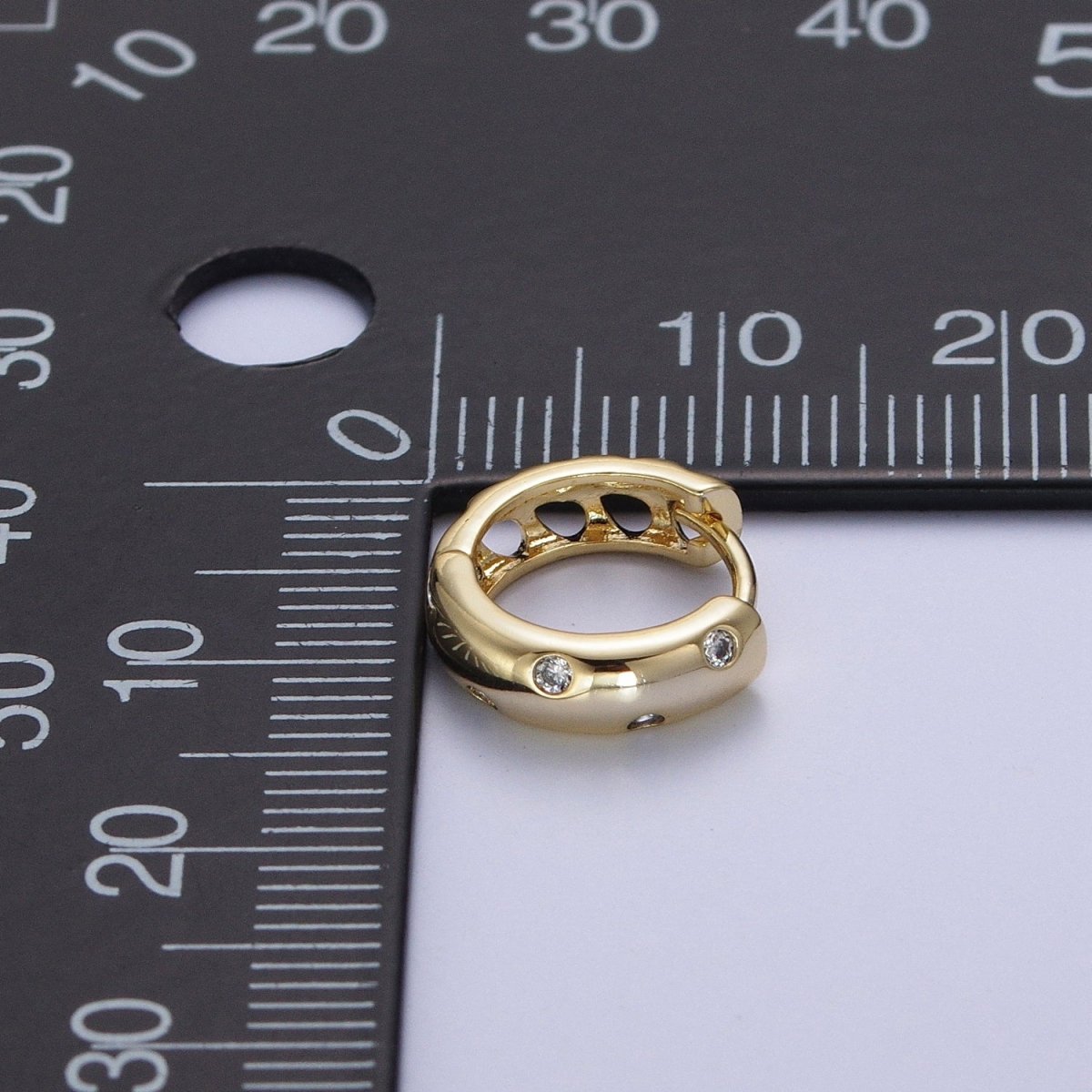 Gold Spot Dotted Round Cubic Zirconia Huggie Hoop Earrings | Y-059 - DLUXCA