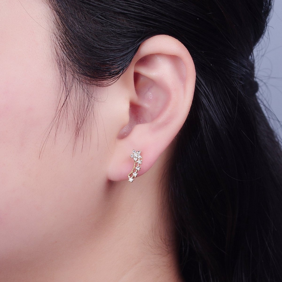 Gold Star Pave Stud Earring T-499 - DLUXCA