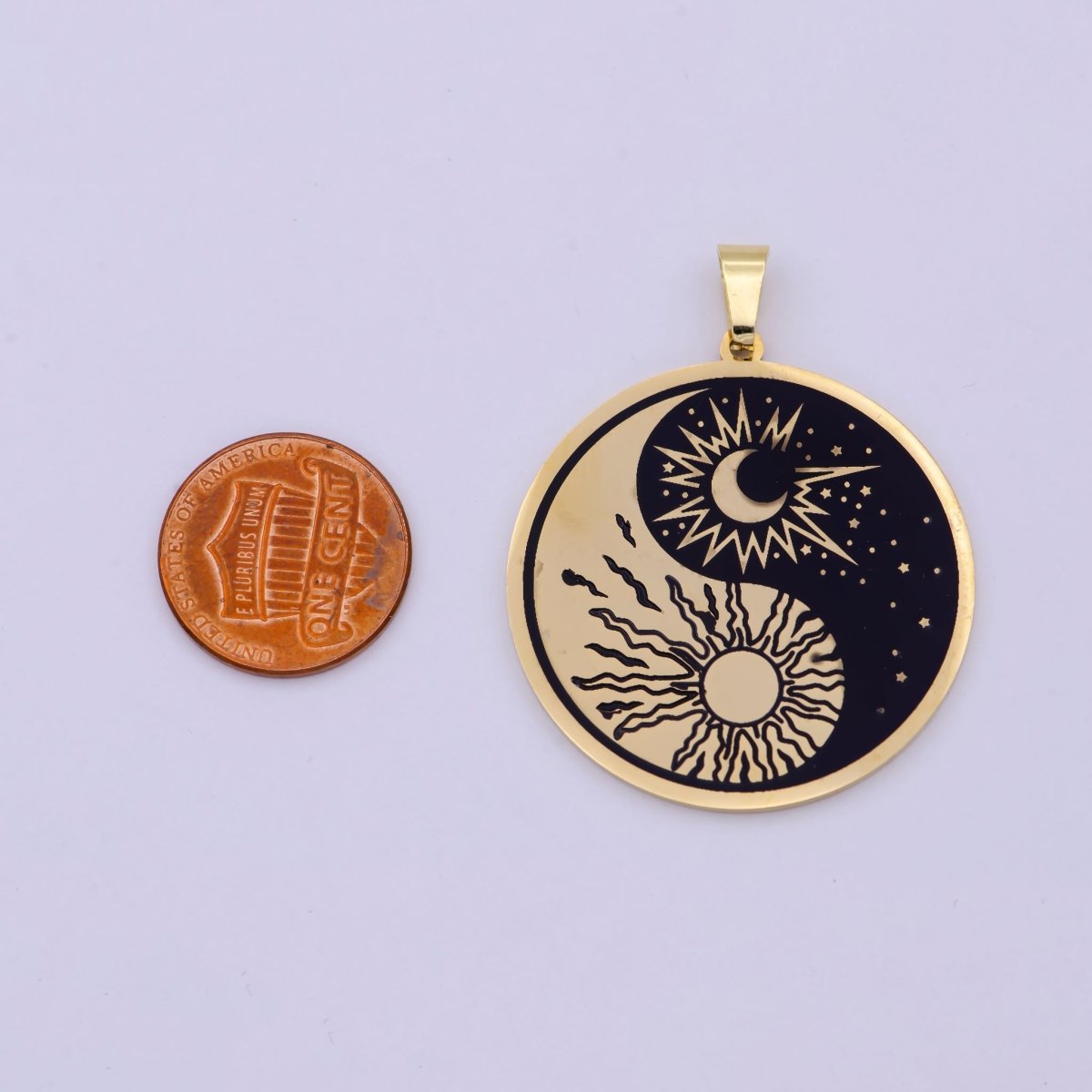 Gold Yin Yang Pendant Sun Moon Buddhism Stars Day Night Celestial Jewelry Medallion J-321 J-322