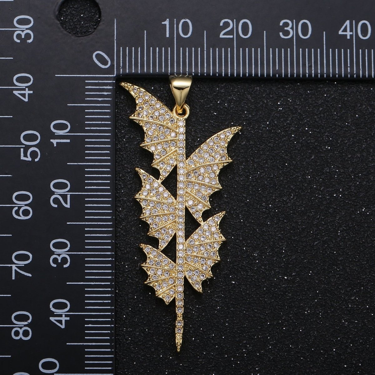 Golden Branch Leaf Multiple Butterfly Bat Wing Charm CZ Nature Animal Mariposa Tree Leaf Micro Pave Charm Pendant GP-007