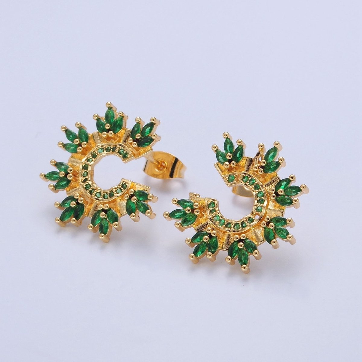 Green Fan Stone Earrıngs Emerald Green CZ Stud Earring T-420 - DLUXCA