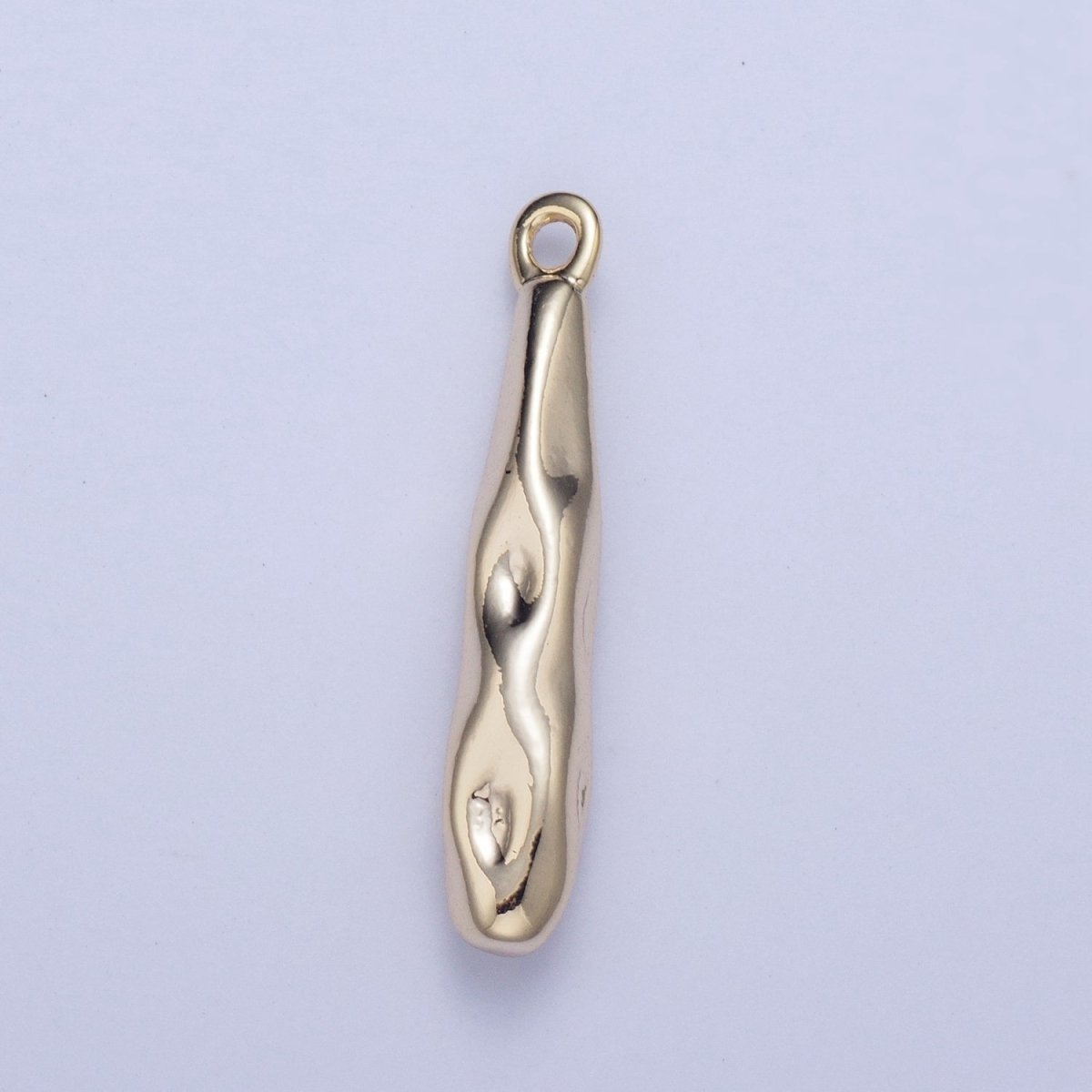 Hammered Long Club Abstract Geometric Charm in Gold & Silver | X-700 X-701