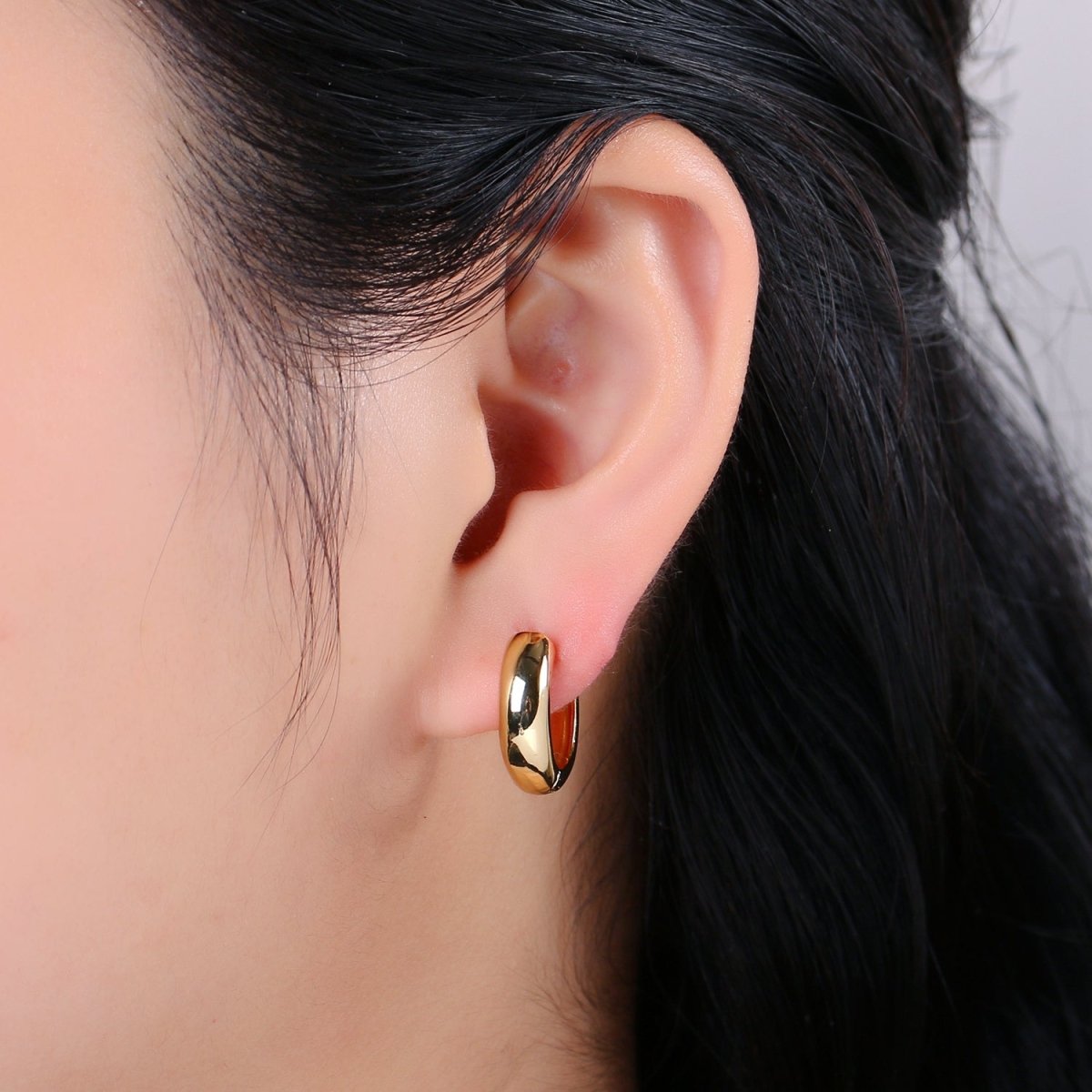 HUGGIE EARRING 18mm- Hoops,9.8mm- 18K Small Loops, Huggie Hoop Earring, Hoop Earrings Q-348 Q-392