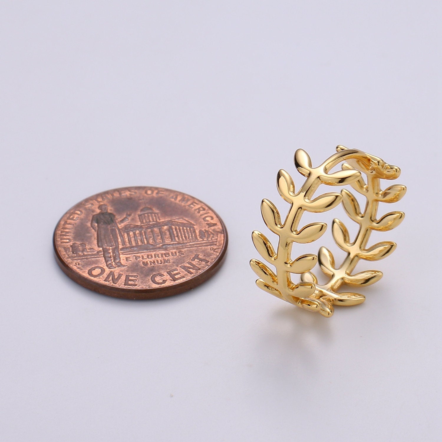 Dainty Gold Leaf Hoop Earrings – 24k Gold Filled Hoop Earring, Inspired by Ancient Greek Laurel Wreaths artistry Jewelry Q-322