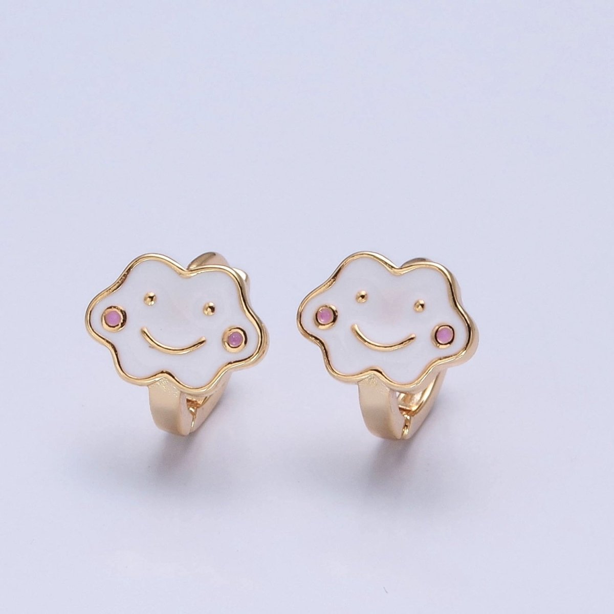 Kawaii Happy Cloud Huggie Earring T-504 - DLUXCA