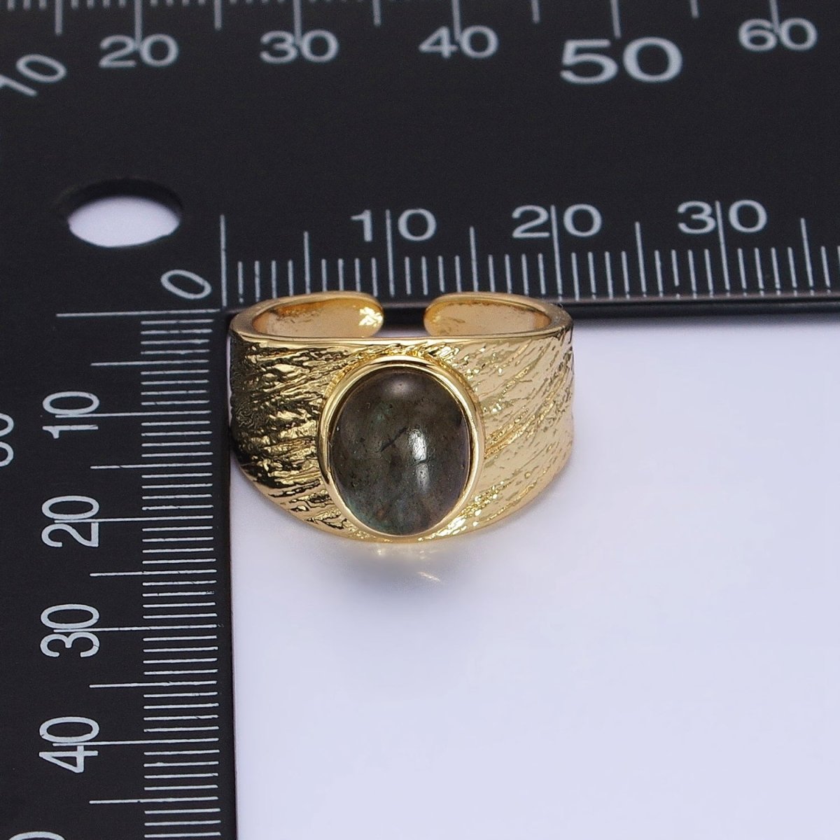 Labradorite, Moonstone Natural Gemstone Oval Line-Textured Gold Band Ring | O-1862~O-1863