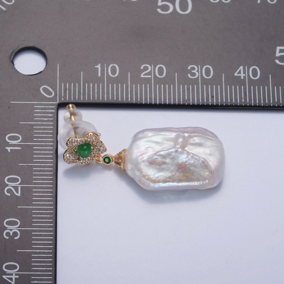 OS Large Baroque Pearl Stud Earring with Pave Green Flower for Wedding Jewelry T-530