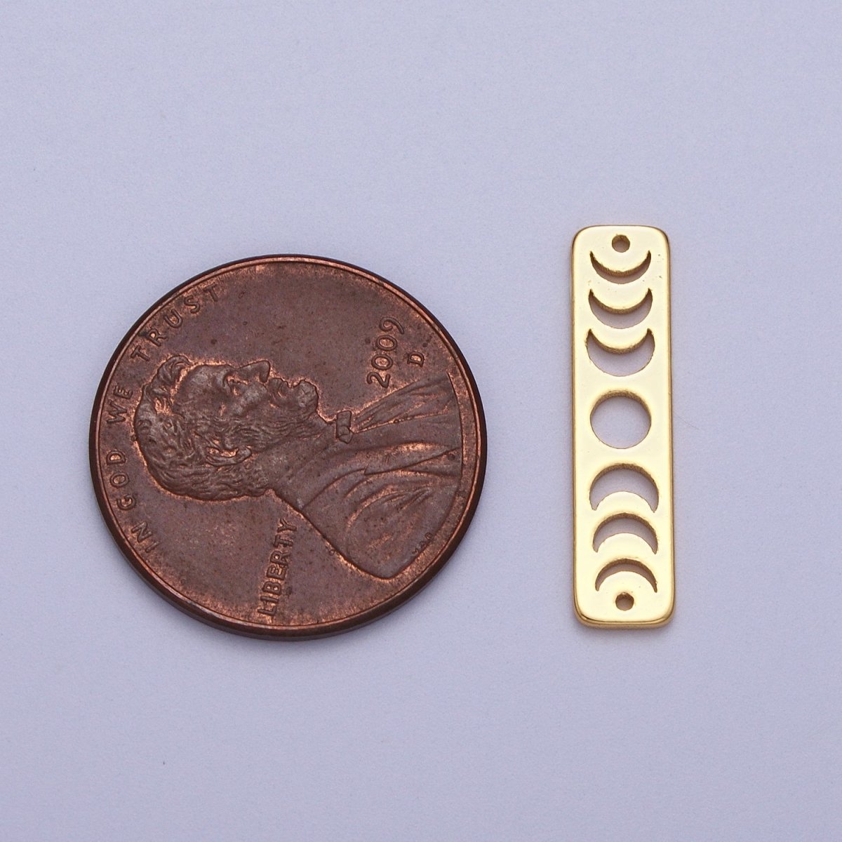 Lunar Crescent Moon Phases Celestial Bar Connector in Gold & Silver | AC054