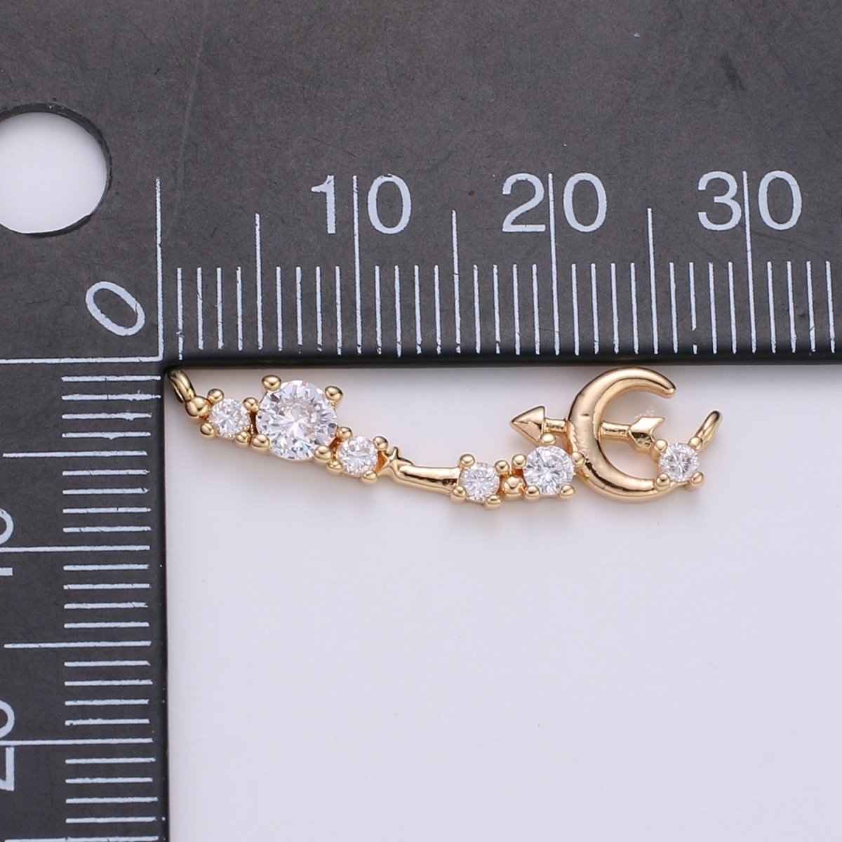 Micro Pave 18k Gold Filled Link Connector Dainty moon Charm crescent moon Connector for Bracelet Necklace Jewelry Making Supply F-548