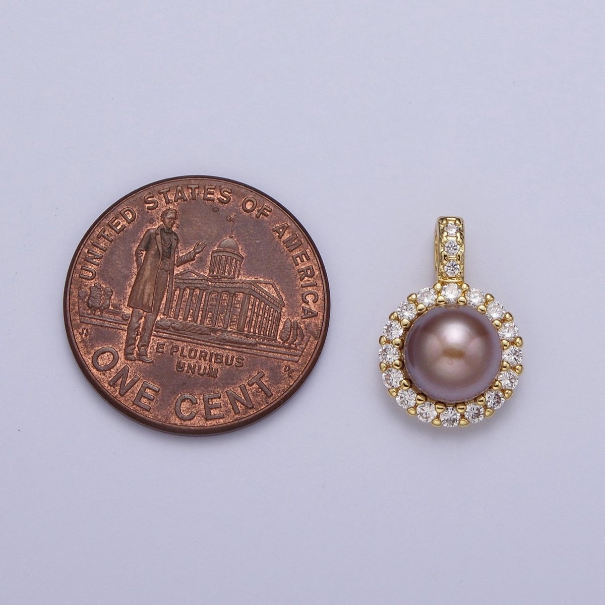 Micro Paved CZ Round White / Purple Shell Pearl Pendant For Jewelry Making H-102 H-108