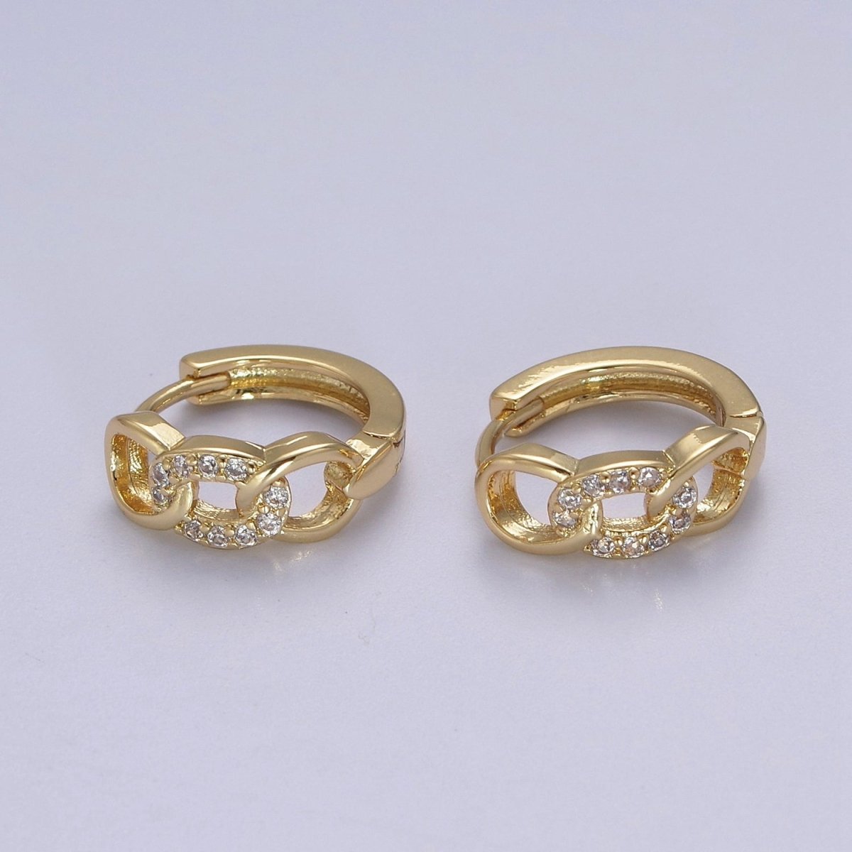 Mini chain link huggie hoop earrings in gold Cartilage earrings • 12mm Tragus hoops • Dainty gold hoop T-366 - DLUXCA