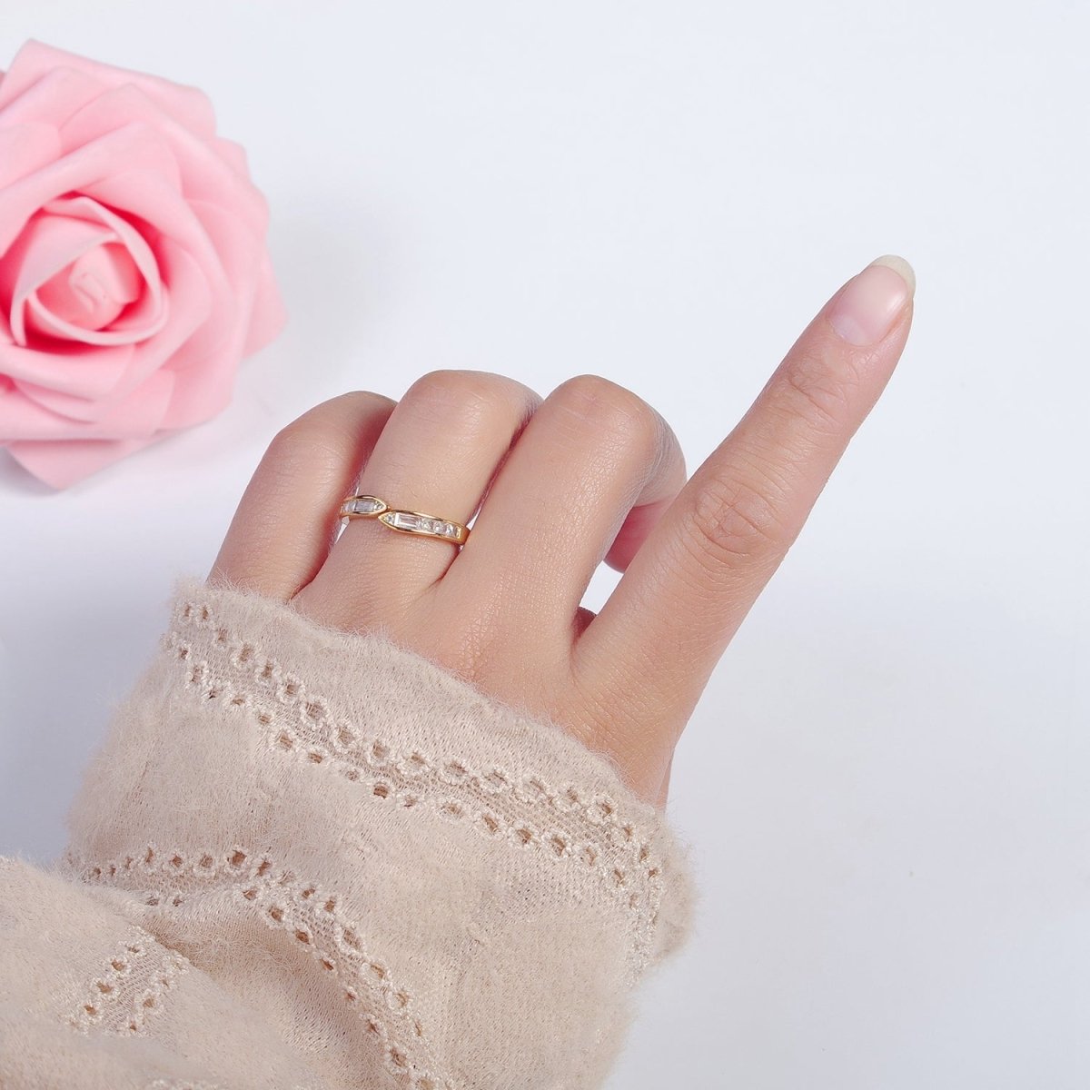 Minimalist Baguette Ring Open Adjustable Ring O-2193 - DLUXCA
