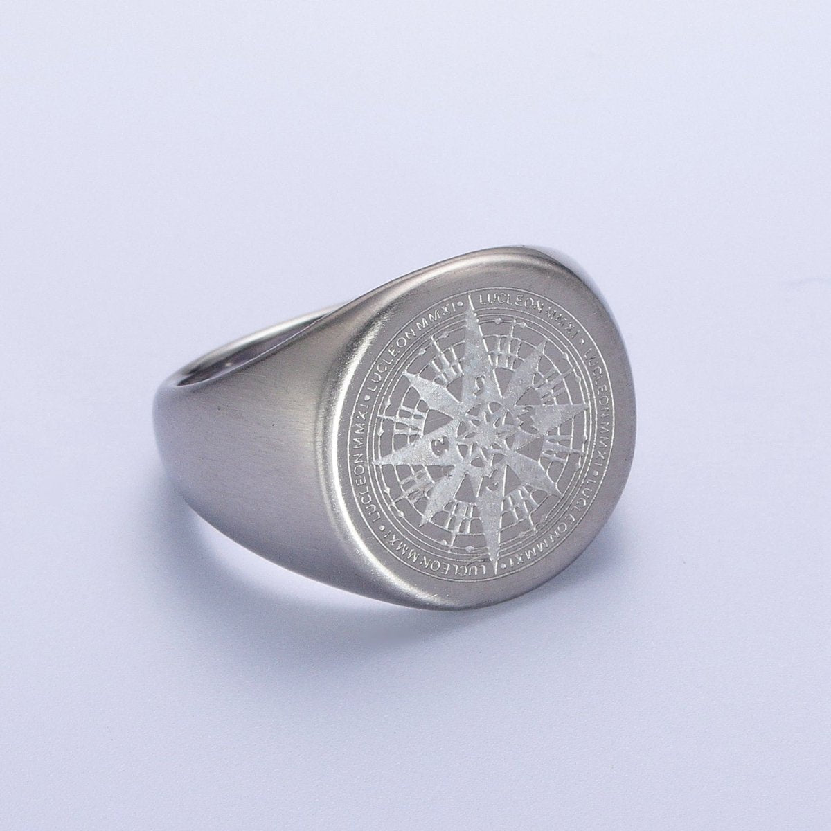 Minimalist Compass Round Signet Ring in Gold & Silver | O-2013~ O-2016 - DLUXCA
