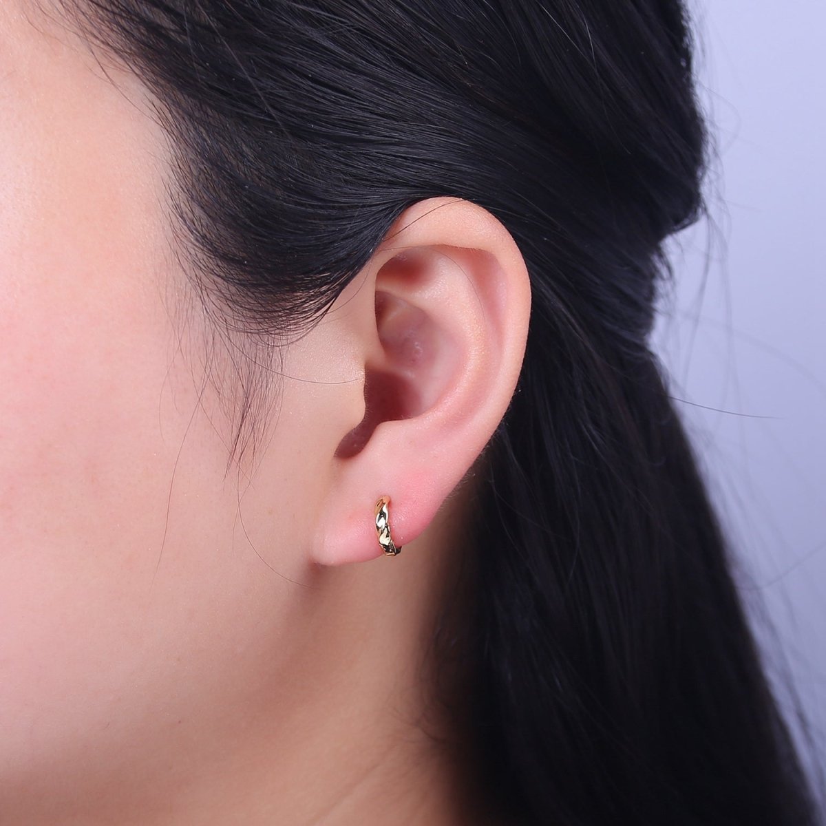 Minimalist Hammered texture Gold Huggie Earring 10mm Dainty gold Hoop V-094 - DLUXCA