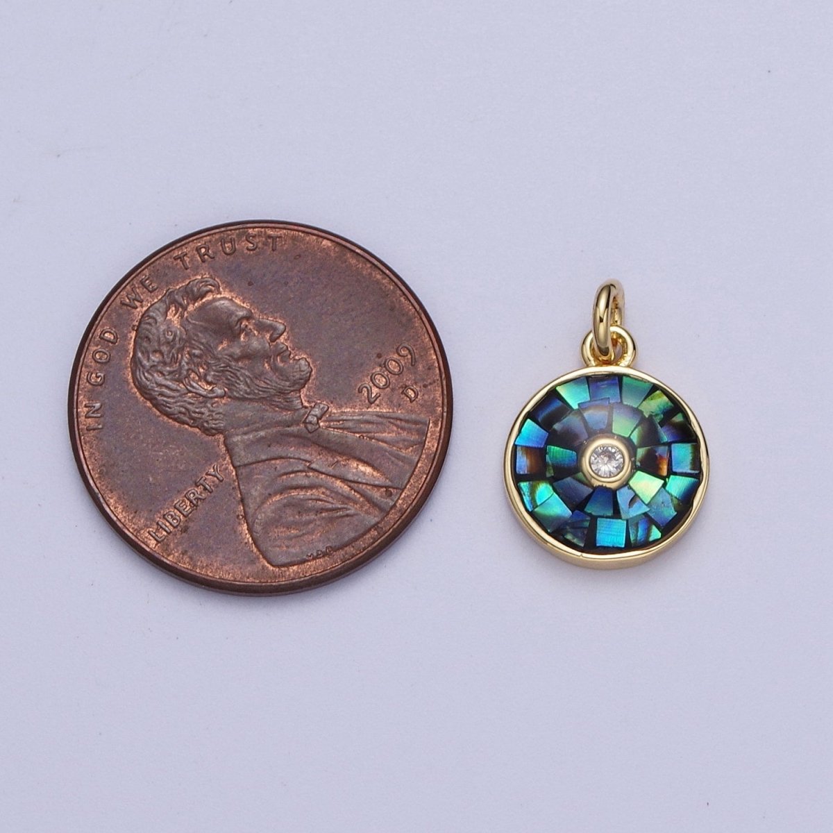 Natural Green Pink White Blue Black Shell Round Medallion Sun Charm in Gold for Celestial Jewelry| X-760 -X-764