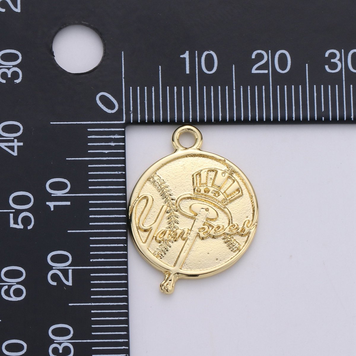 New York Charm, New York Pendant, Gold New Yorker Charm Dainty Small Charm for Bracelet Necklace Earring, C-881