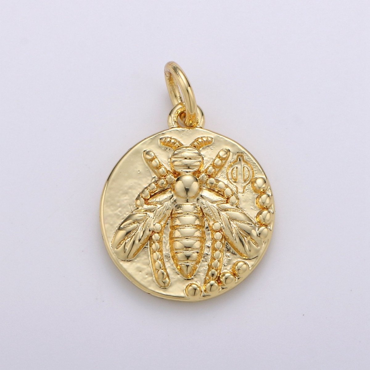 OS 24K Gold Filled Bee Charm- Fly Charm Pendant Circle Charm, Round Disc, Gold Coin QueenBee Charm for Necklace Bracelet Earring Animal Insect D-397