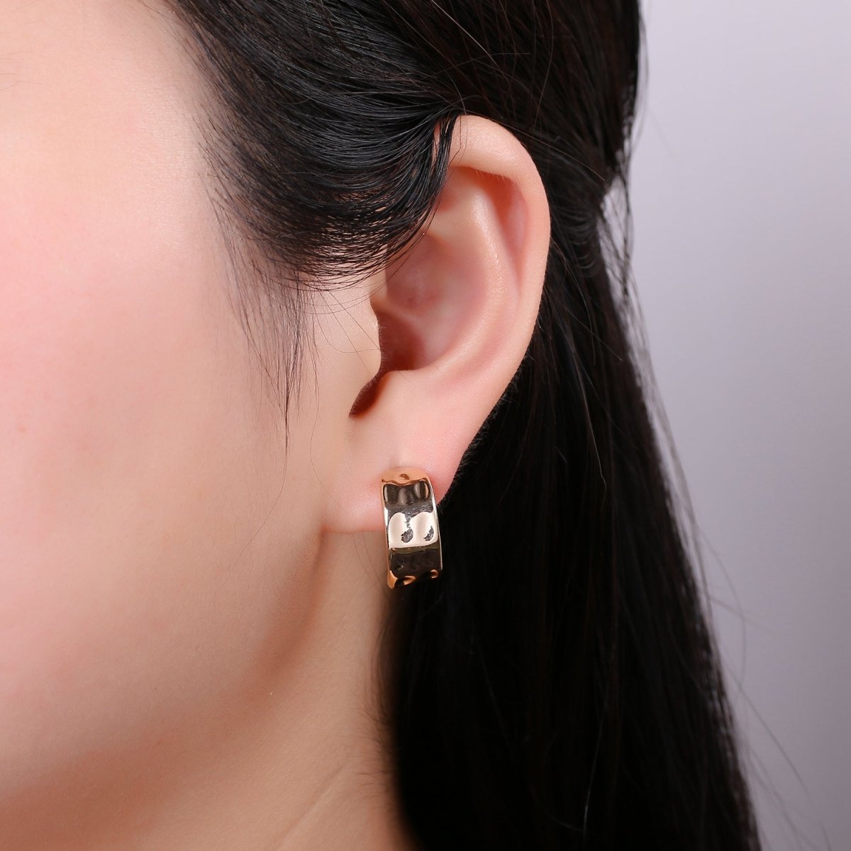 Gold Hammered Hoop Earrings Gold Filled Hammered Earrings, Textured Hoop Earrings, Vintage Style, Gold Minimalist Earrings K-406