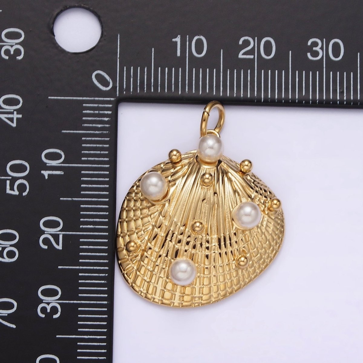 OS Stainless Steel Textured Pearl Dotted Ocean Clam Shell Charm | P1281
