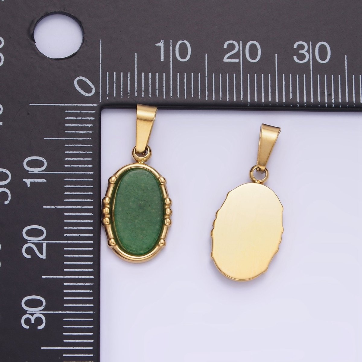 Oval Green Aventurine Pendant Natural Stone Waterproof Gold Stainless Steel Drop Pendant P-1393 - DLUXCA
