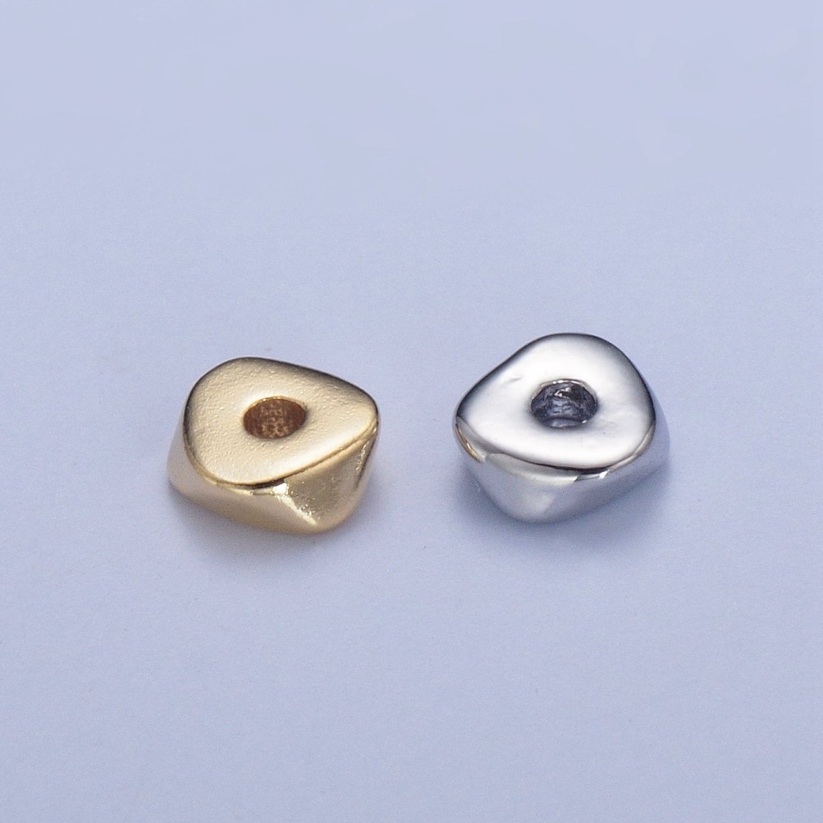 Pieces Pack 4mm Triangle Twist Geometric Spacer Beads Jewelry Component in Gold & Silver B-107 B-109