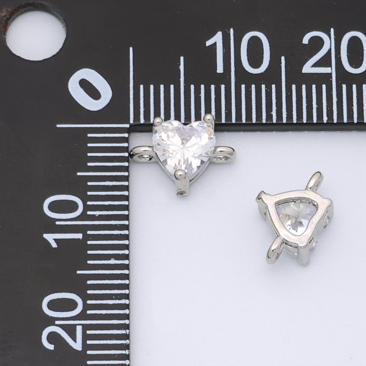 Rhodium Plated 10.3mm Clear CZ Heart Mini Connector | F631 - DLUXCA