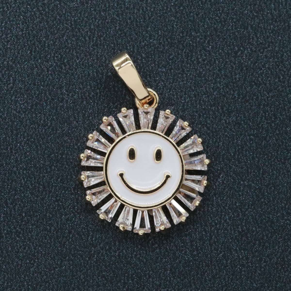 Round Smiley Face Charm Cubic Happy Face Pendant for Necklace Earring Component I-247 I-248 I-250 I-252 I-270 I-274
